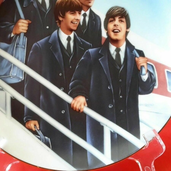 Beatles Collectable Plate in the Limited Edition of Hello America - Picture 2 of 6